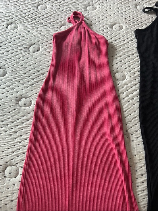 Old Navy Dresses & Skirts - Halter Ribbed Maxi Dress with Slit 🦵 - Rose Pink